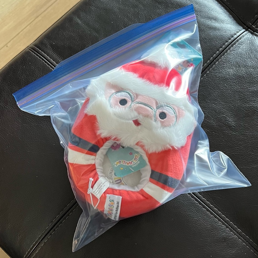 Santa Squishmallow Plush Slippers - Children or Even Adults - Size 13/1 - Picture 9 of 9